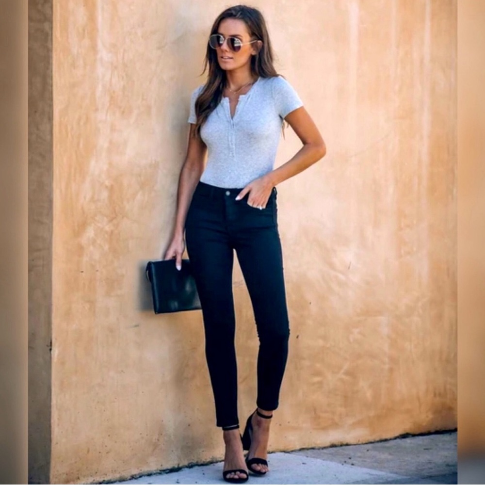 Vici’s All Hail High Rise Skinny
